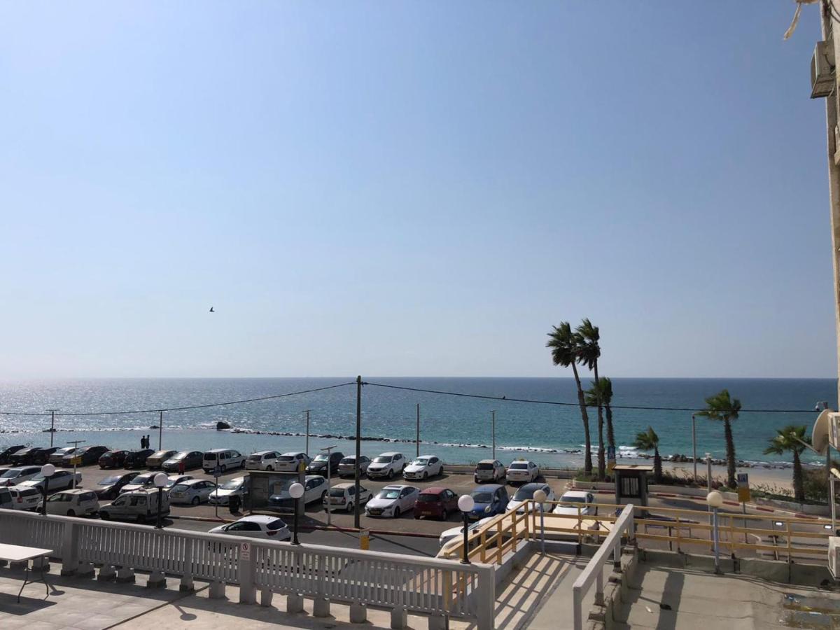 Hotel Room Service Bat Yam Exterior photo