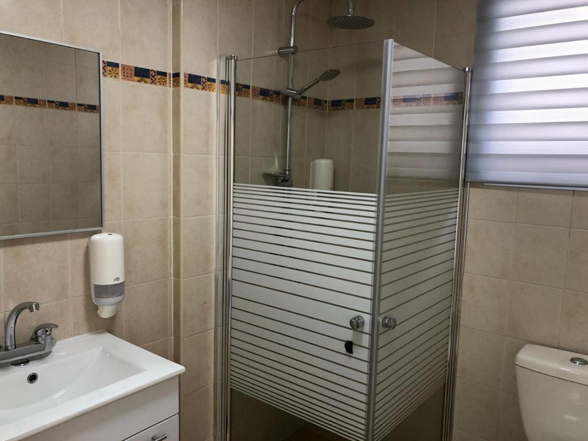 Hotel Room Service Bat Yam Exterior photo